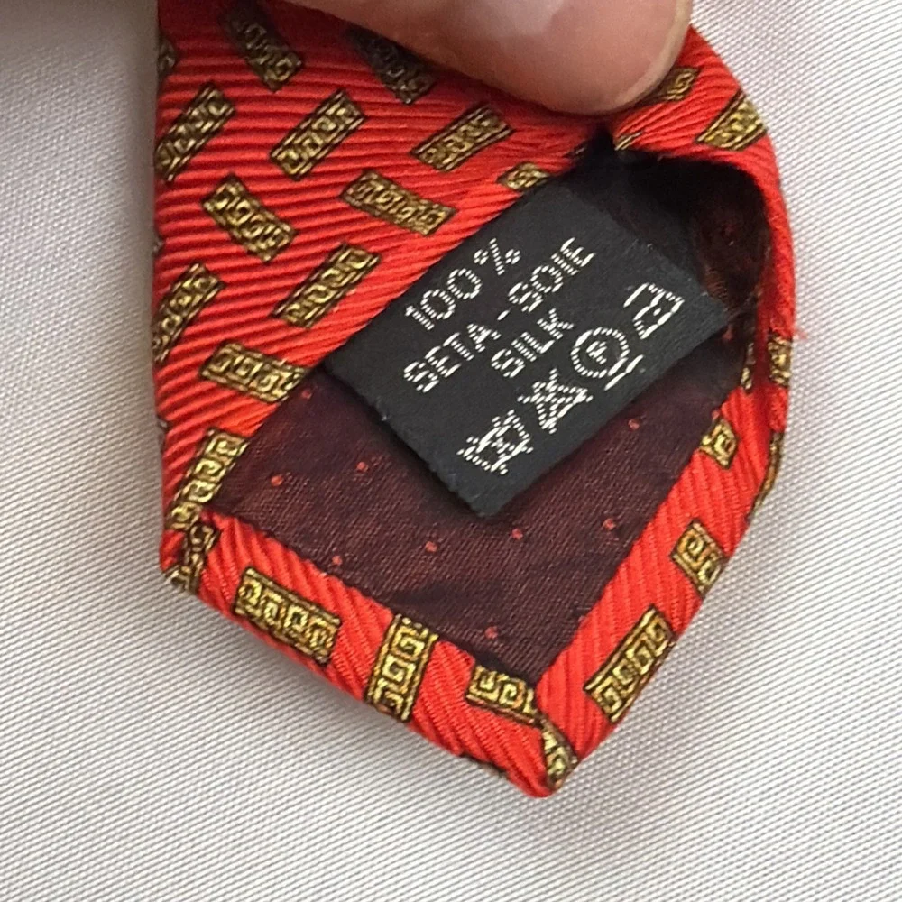 Versace this vintage